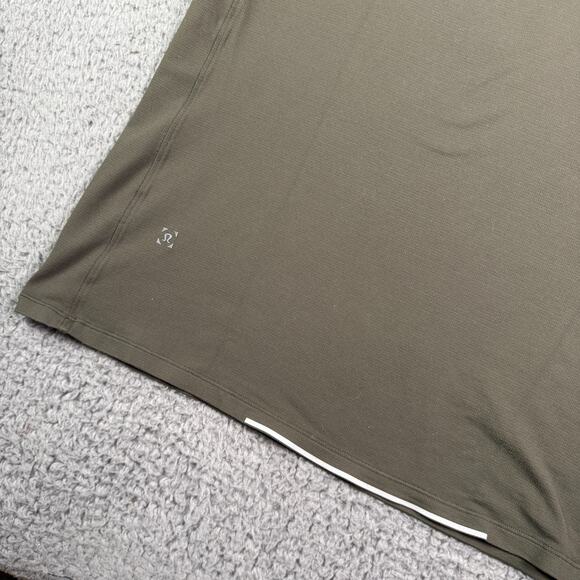 Lululemon Shirt Mens M Green Dry Sense License to Train Short Sleeve Reflective - Picture 4 of 7